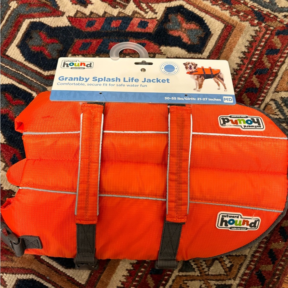 Granby splash life jacket for dogs.